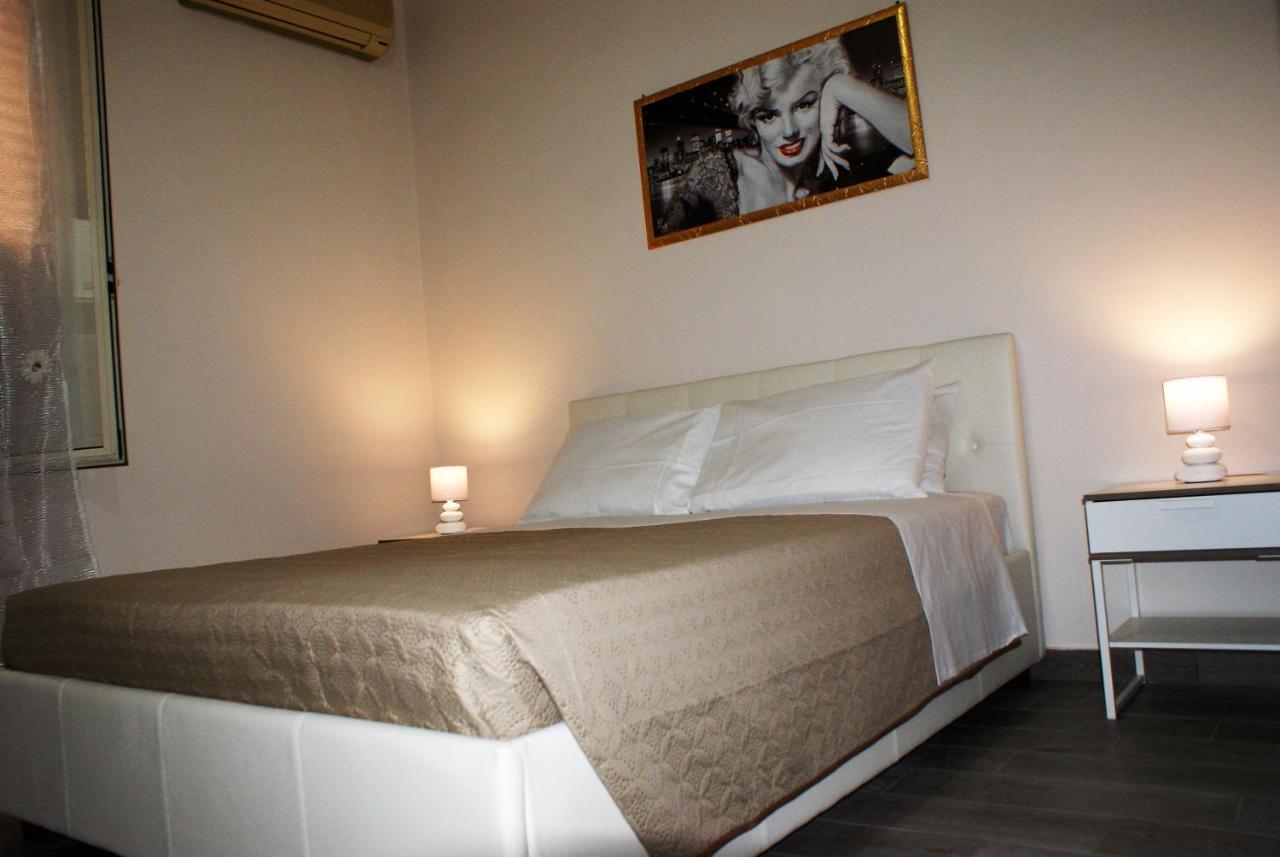 B&B Metropolitan Rc Ρέτζιο ντι Καλάμπρια Εξωτερικό φωτογραφία