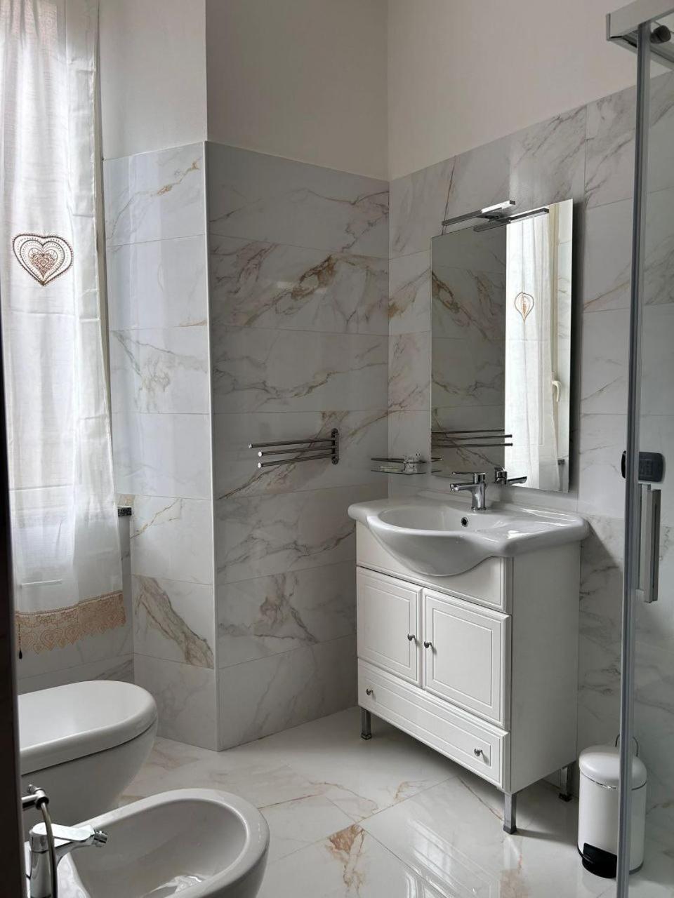 B&B Metropolitan Rc Ρέτζιο ντι Καλάμπρια Εξωτερικό φωτογραφία